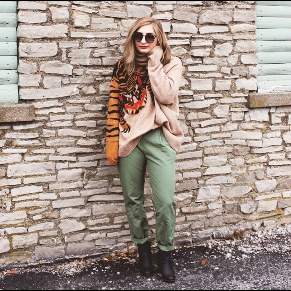 Elizabeth and James Olive Pants